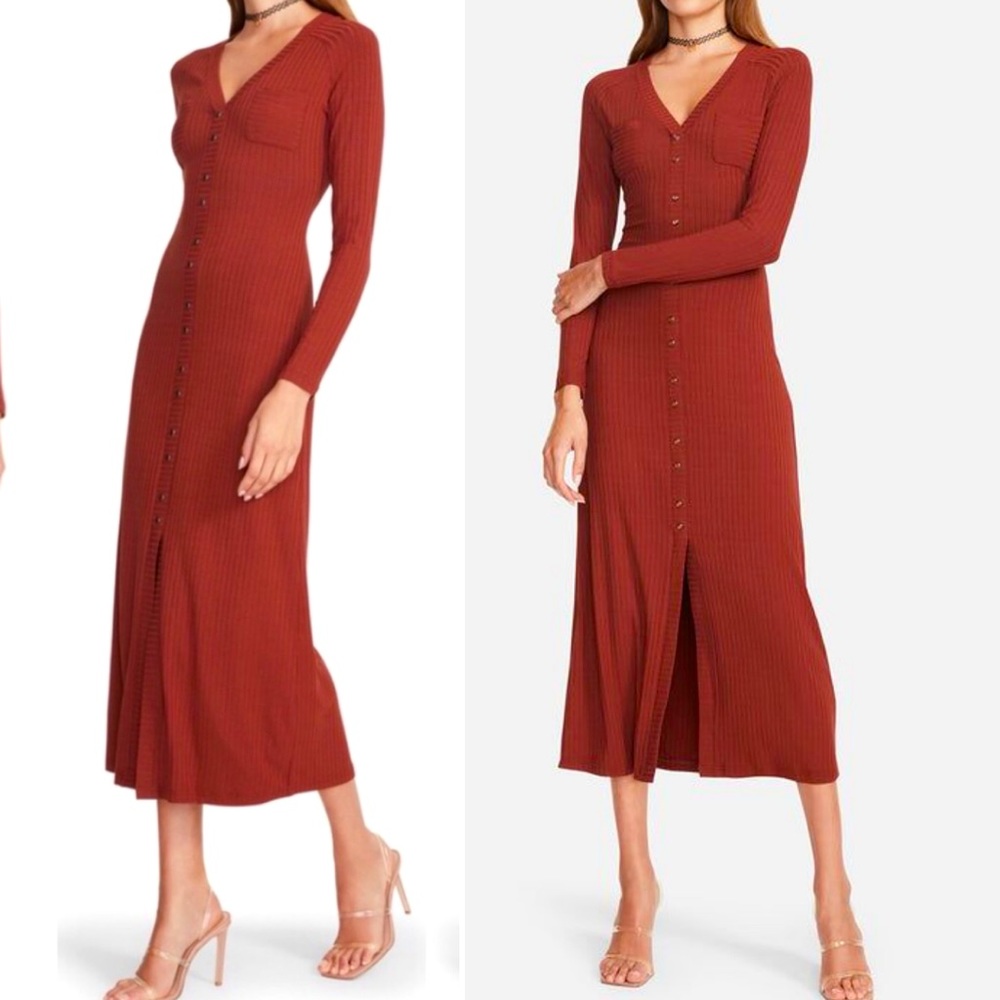 BETSEY JOHNSON “Snap Button Rib Knit Maxi”